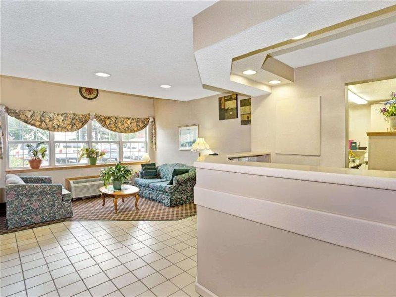 Microtel Inn By Wyndham Raleigh-Durham Airport Моррисвилл Экстерьер фото