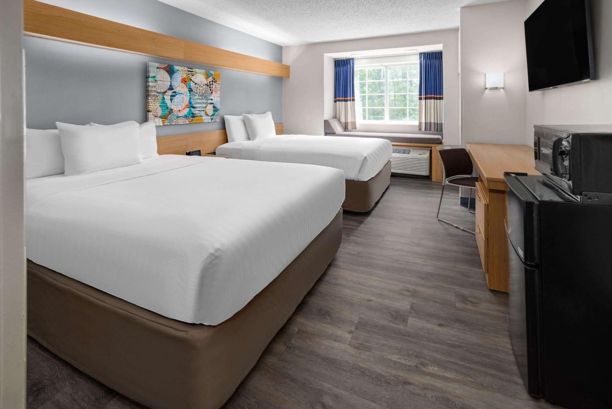 Microtel Inn By Wyndham Raleigh-Durham Airport Моррисвилл Экстерьер фото